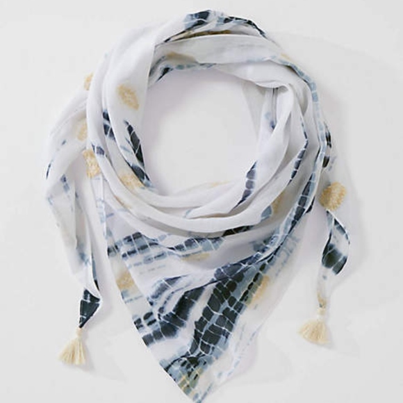 Pure Jill Jacquard Tie-Dye-Print Triangle Scarf - Picture 1 of 8